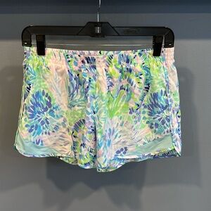 Lilly Pulitzer Luxletic 4" Ocean Trail Short Size Small